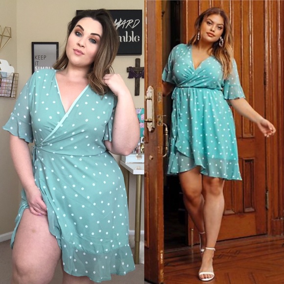 Fashion to Figure Dresses & Skirts - Polka Dot Wrap Dress , Size 1X